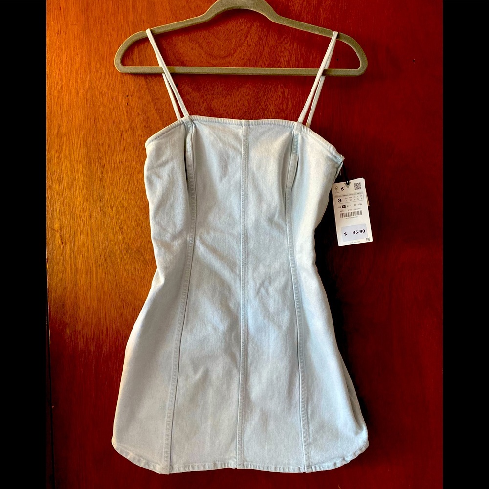 Zara Denim Dress size small. Never used, still with tags !!!